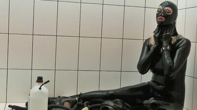 Latex porno 63